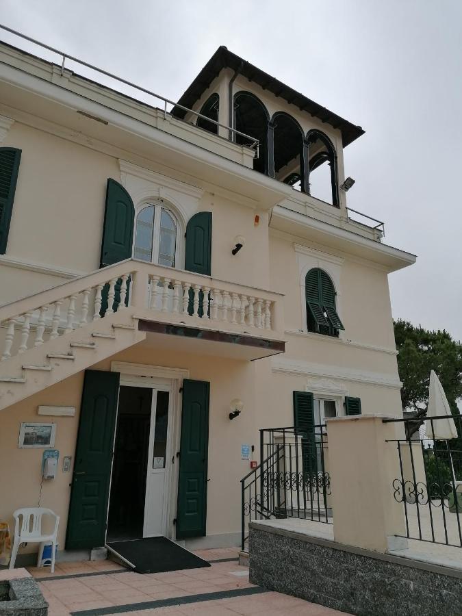 B&B Oasi Regina Pacis Santa Margherita Ligure Exterior foto